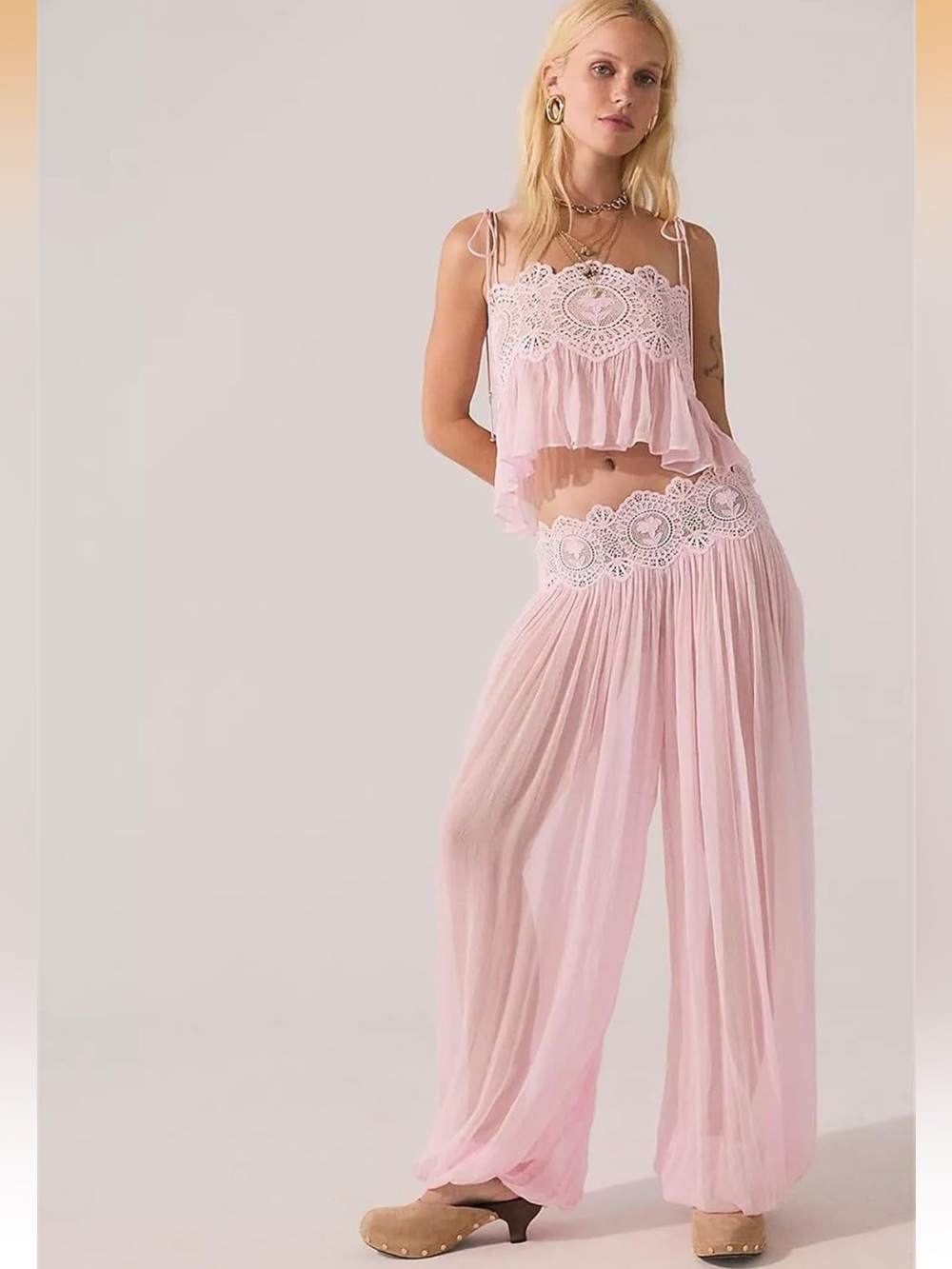 Amazon Pink Lace-Trim Two-Piece Pajama Set
